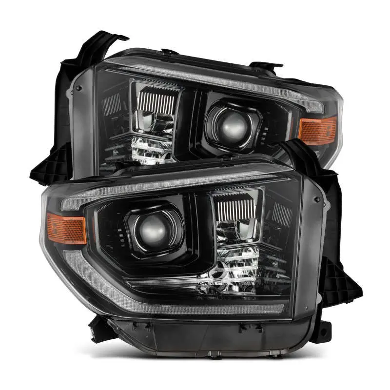 880836  -  Luxx-Series Projector Headlights 1