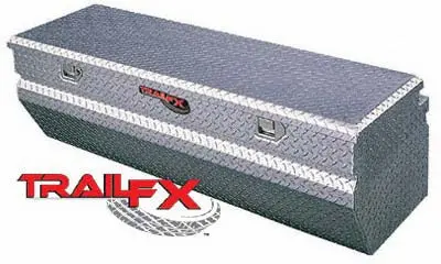 150401  -  Chest Sgl Lid Dia Tread Bright Pol 16 Gauge Alum 42X19-7/8X17-1/8 1