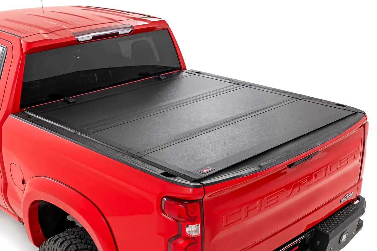 49120580  -  Hard Tri-Fold Flip Up Bed Cover 1