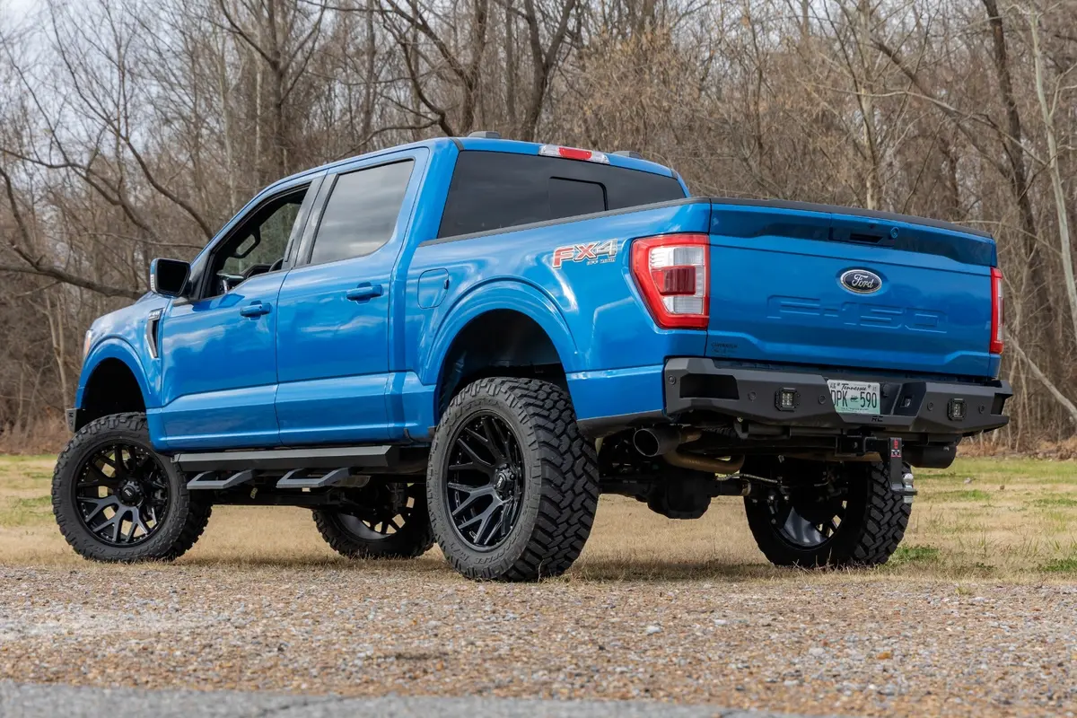10810A  -  Rear Bumper - Ford F-150 2Wd/4Wd (2021-2023) 1