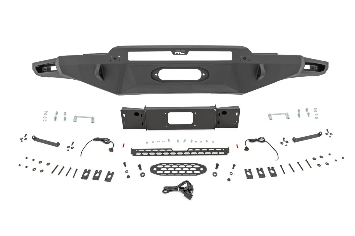 72005  -  Hybrid Front Bumper - Toyota Tundra 2Wd/4Wd (2022-2025) 1