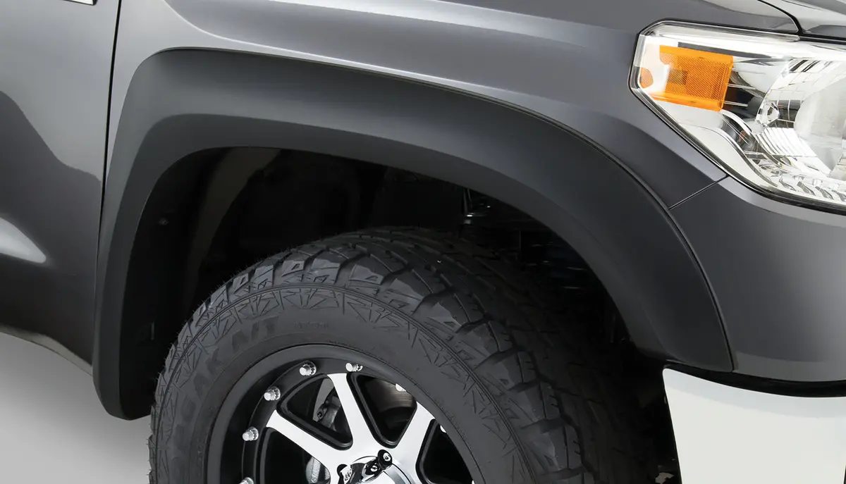 70902-02  -  Extend-A-Fender Flares Black Smooth Finish 4-Piece Set 1