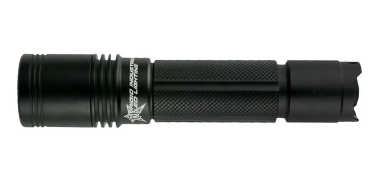 30130  -  Ri-Series Ri-600 Flashlight, Natural White 1