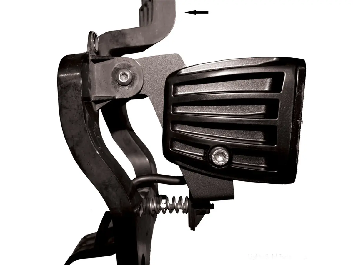 46503  -  1999-2016 Ford Super Duty Fog Mount Kit, Fits D-Series Or Radiance Pod 1