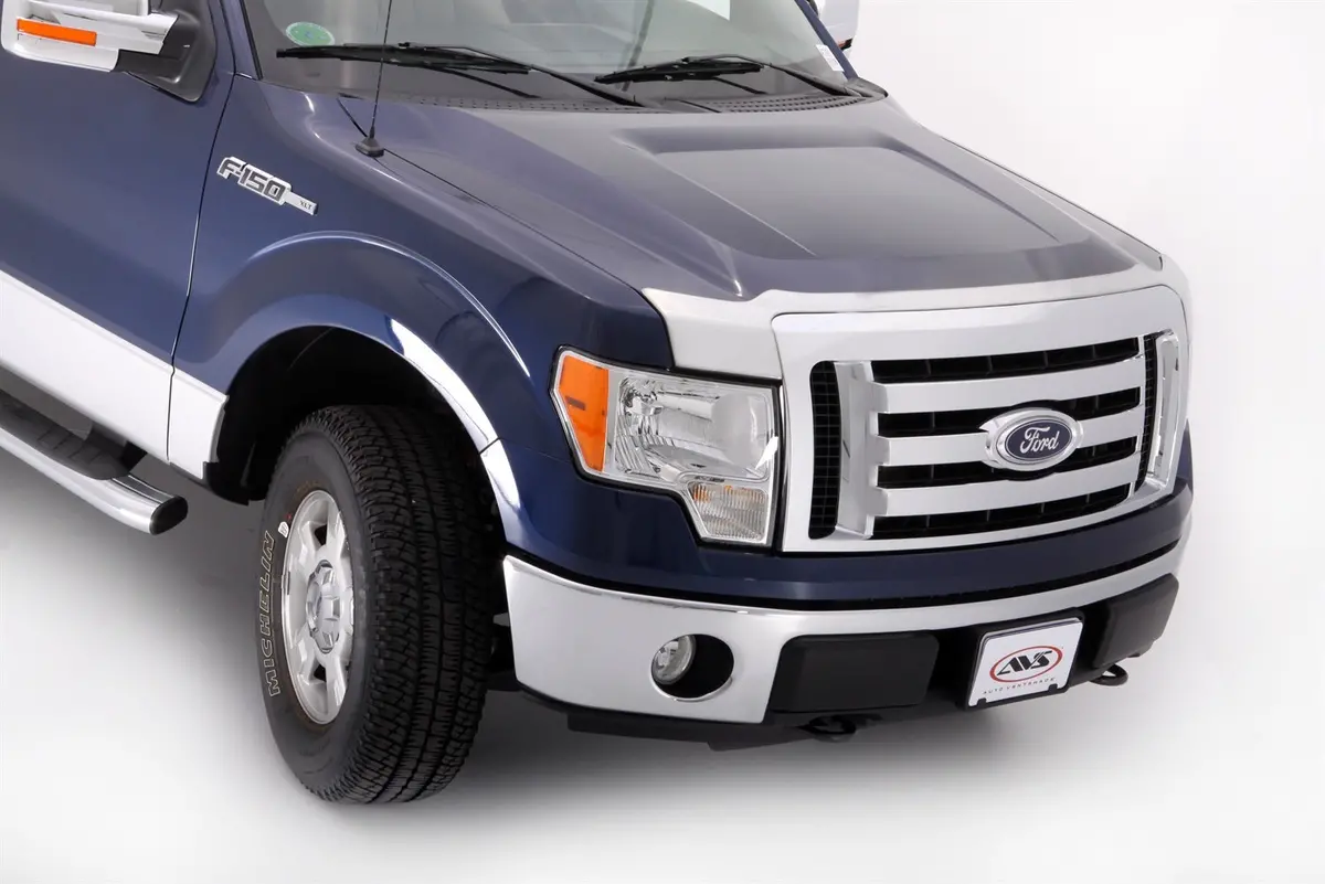 622001  -  Aeroskin Hood Protector - Chrome 1