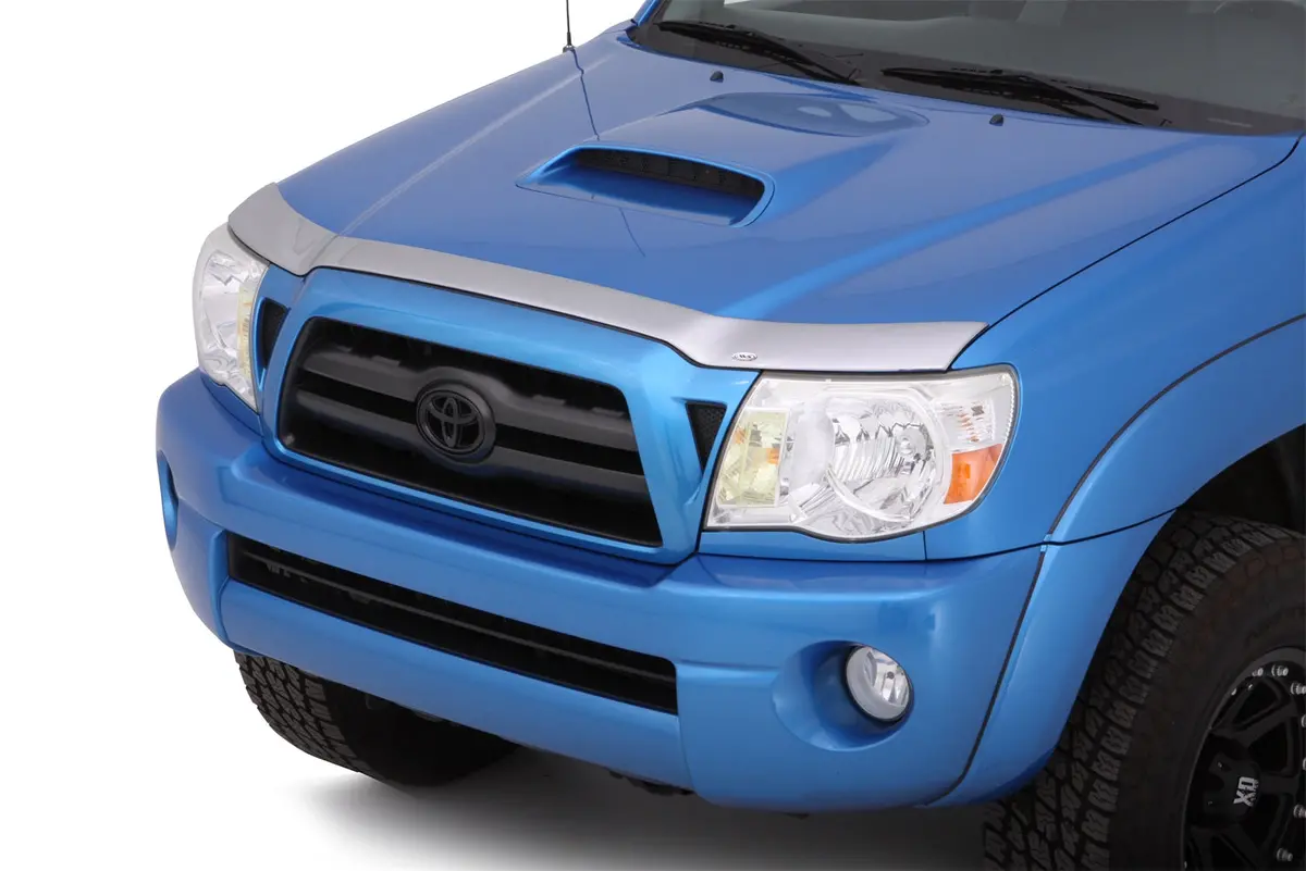 622065  -  Aeroskin Hood Protector - Chrome 1