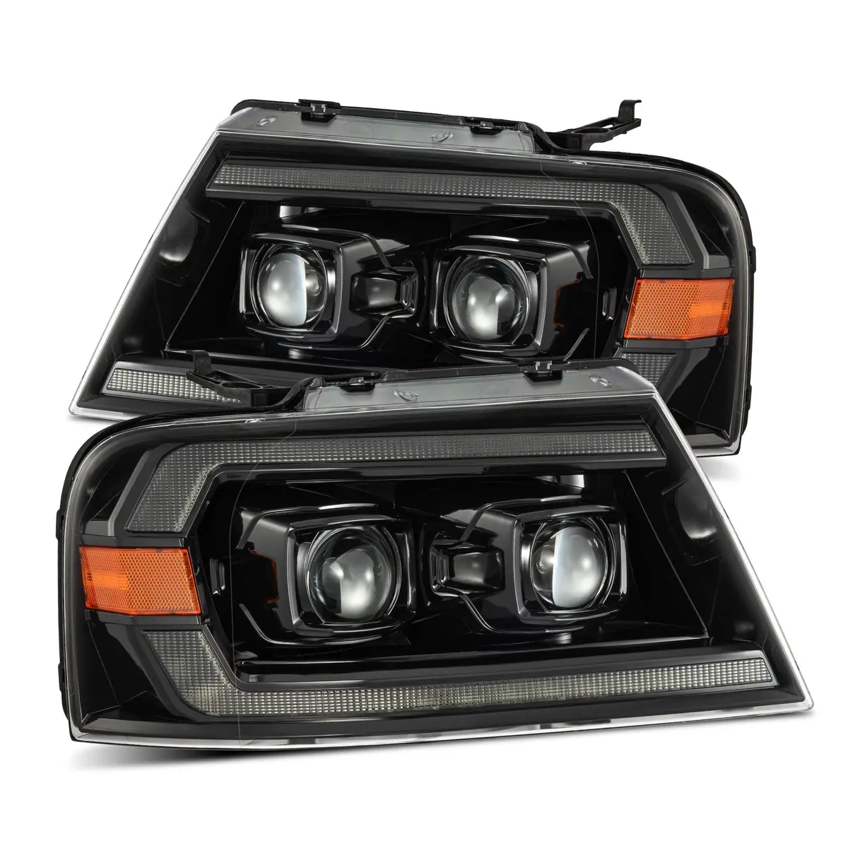 880133  -  Luxx-Series Projector Headlights 1