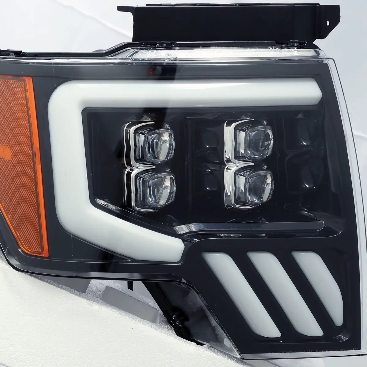 880190  -  Led Projector Headlights Plank Style Design Gloss Black 1