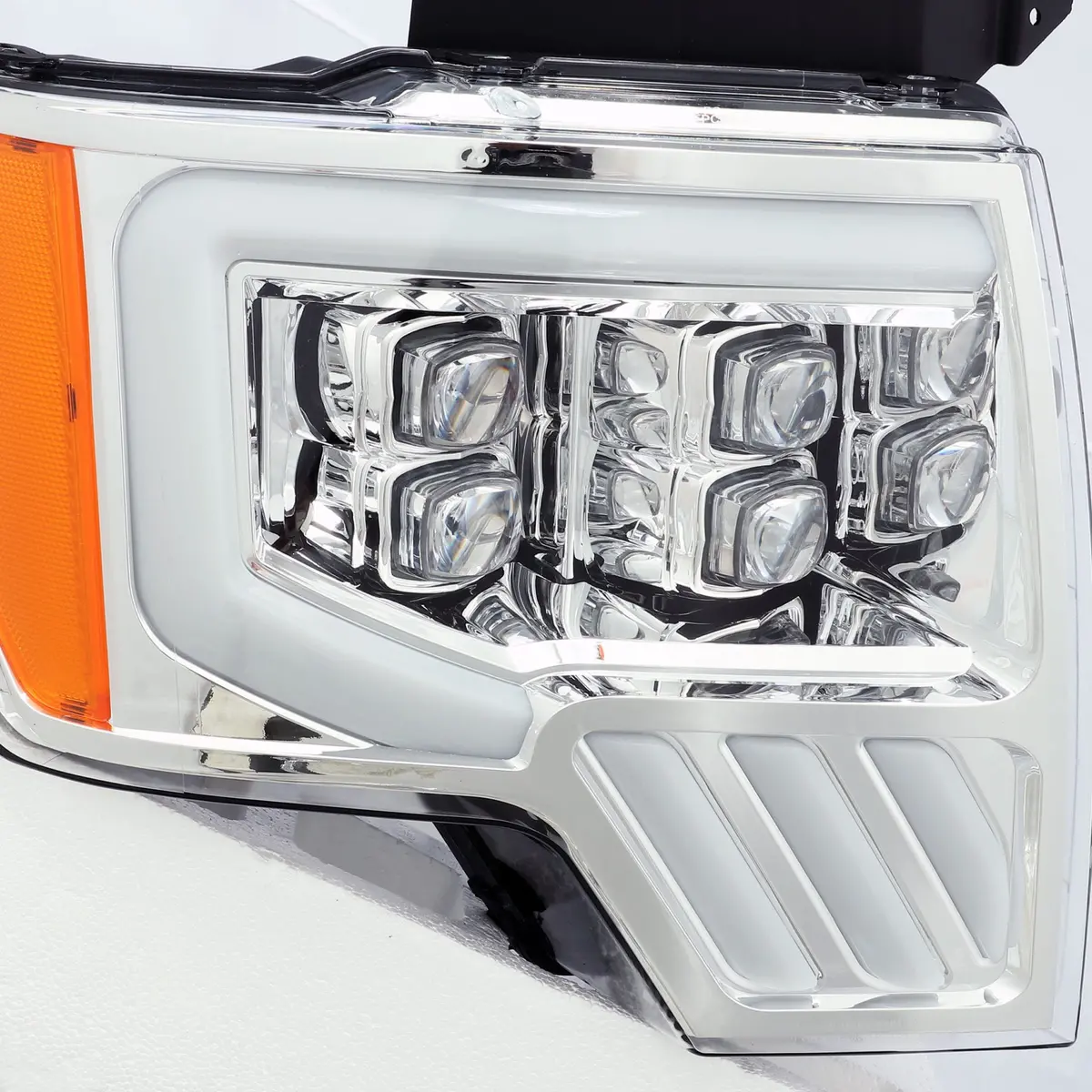 880191  -  Led Projector Headlights Plank Style Design Chrome 1