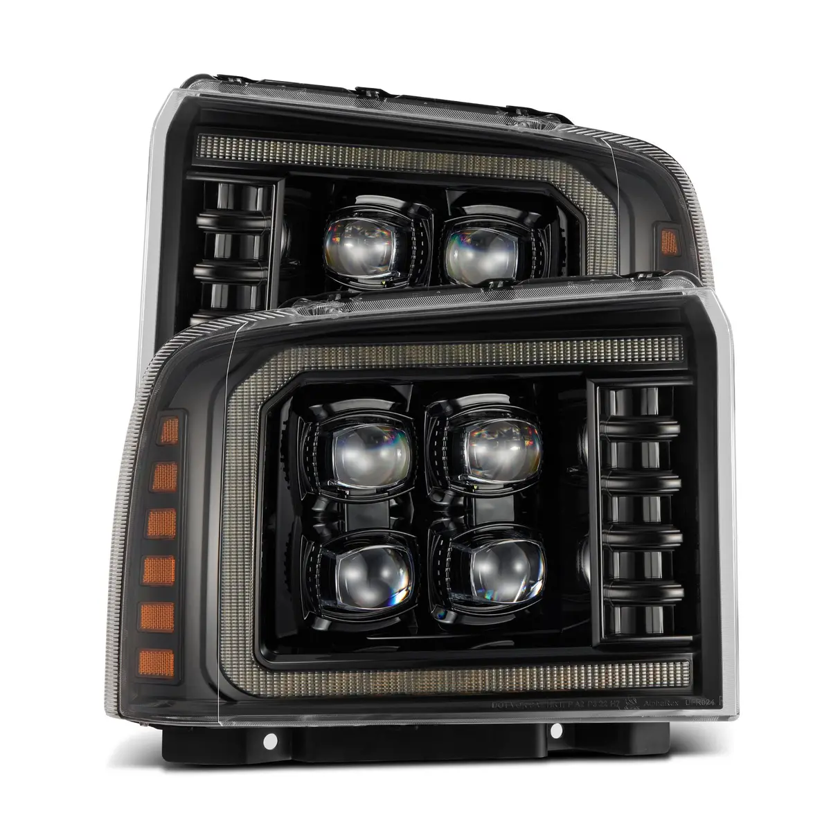 880318  -  Luxx-Series Projector Headlights 1