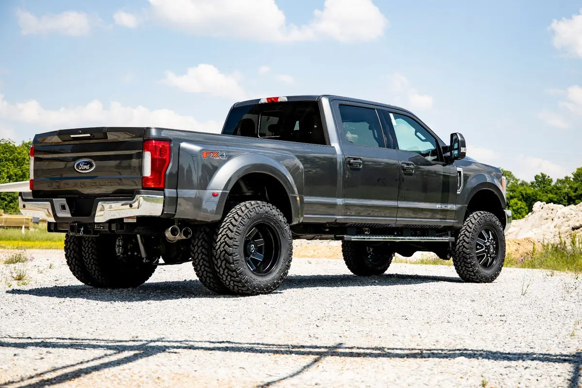 55930 - 4.5 Inch Lift Kit - Diesel - Dually - Ford F-350 Super Duty 4Wd (2017-2022) 2
