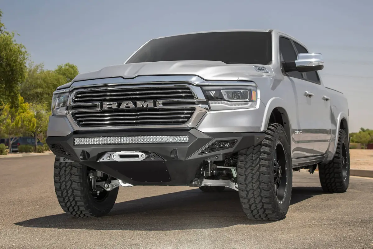 F551422770103  -  Stealth Fighter Front Bumper 1