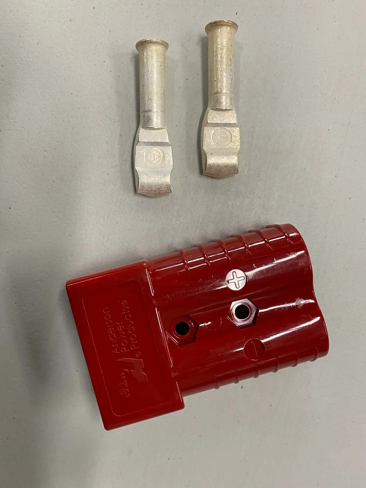 Terminal 350 Amp Pin Red Plug 1