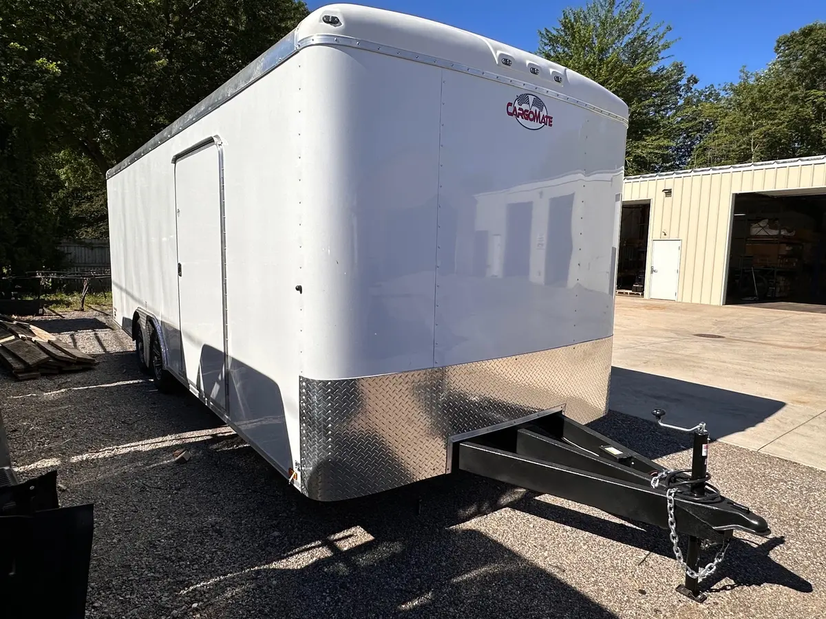Enclosed Cargo Trailer 8.5X22 Made By Cargo Mate By Forest River Inc - Qf8.522Ta3 1