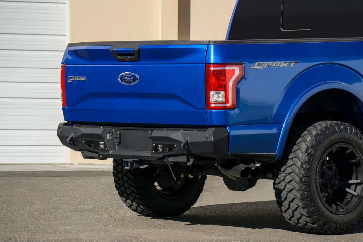 R181231280103  -  Stealth Fighter Rear Bumper 1