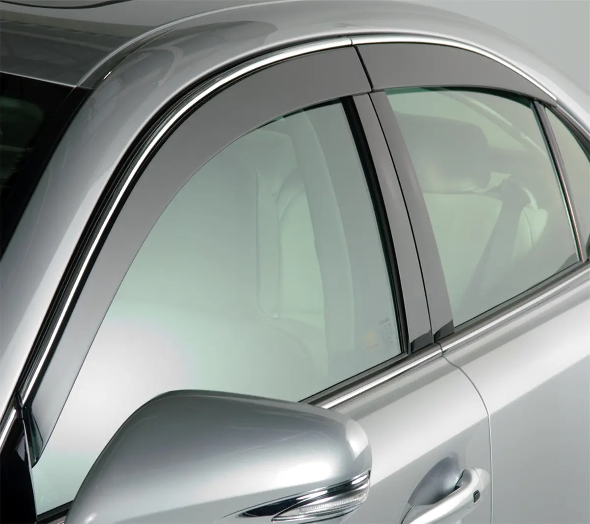 794025  -  Ventvisor Deflector; Smoke W/Chrome Trim; Low Profile; 4 Pc. 1