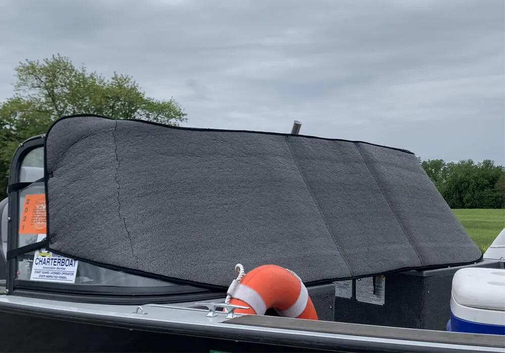 1117432  -  Boat Windshield Protector By Truxedo 1