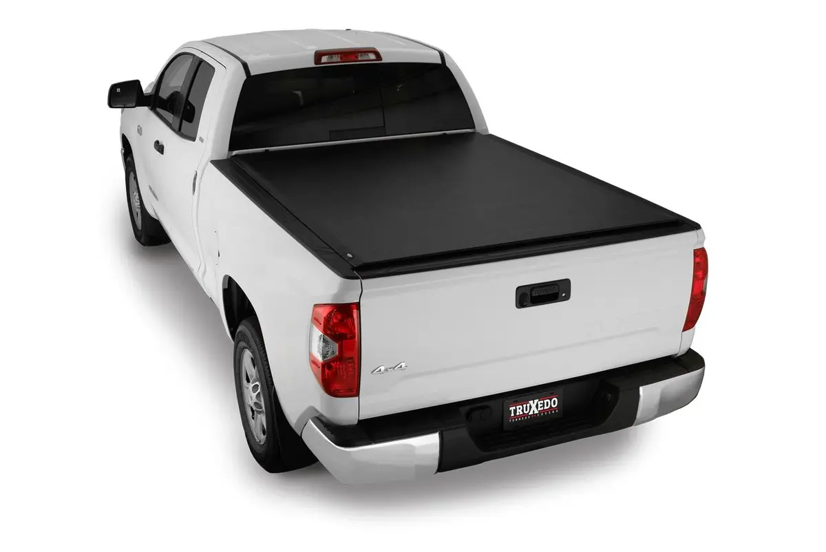 545801  -  Lo Pro - 07-21 Tundra 6'6" W/ Deck Rail System 1