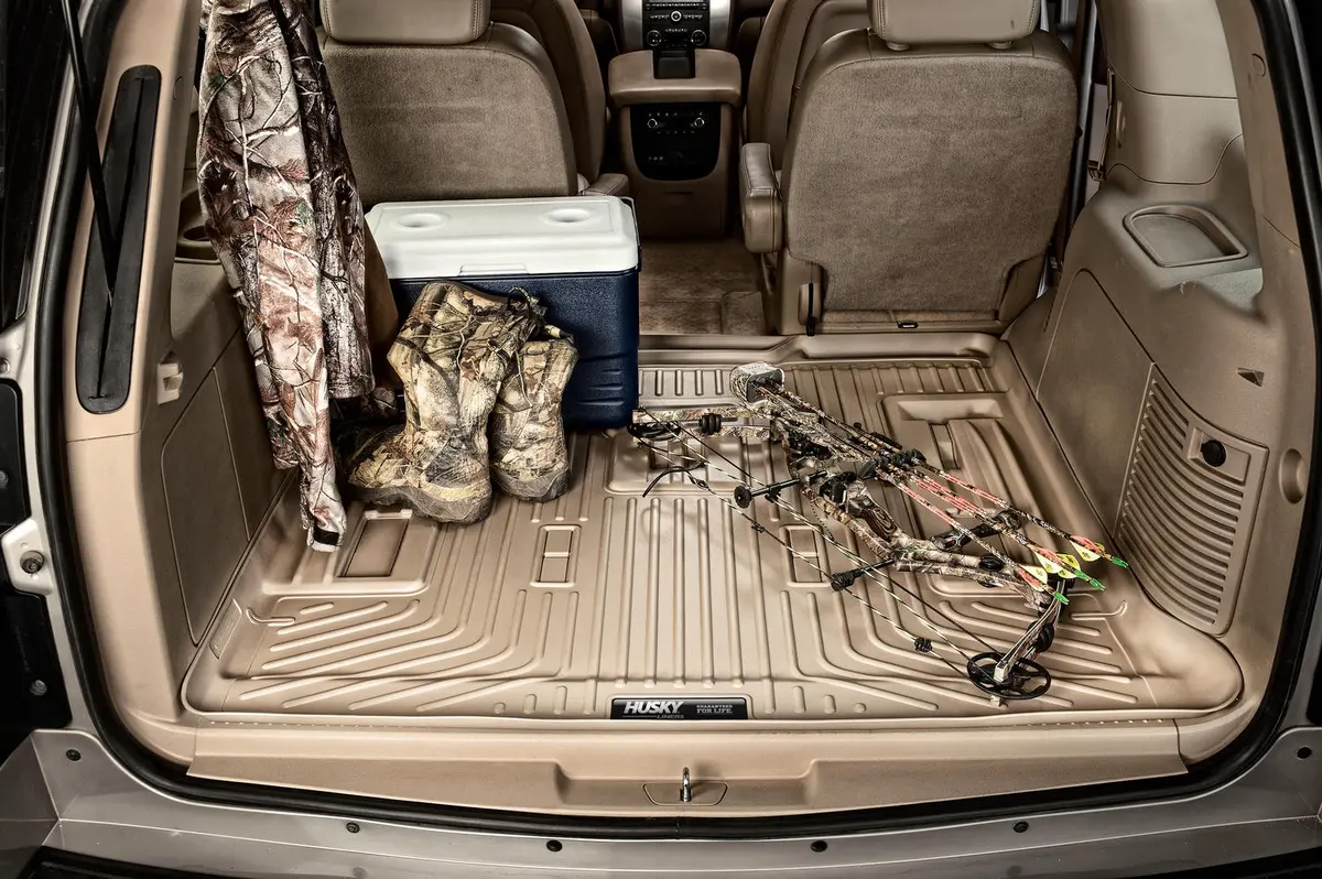 Weatherbeater - Cargo Liner 1