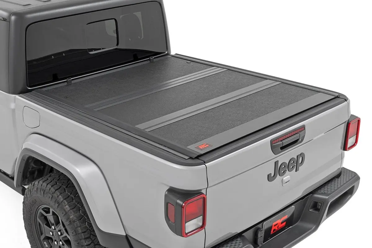 47620500B  -  Hard Low Profile Bed Cover - 5' Bed - Jeep Gladiator Jt 4Wd (2020-2025) 1