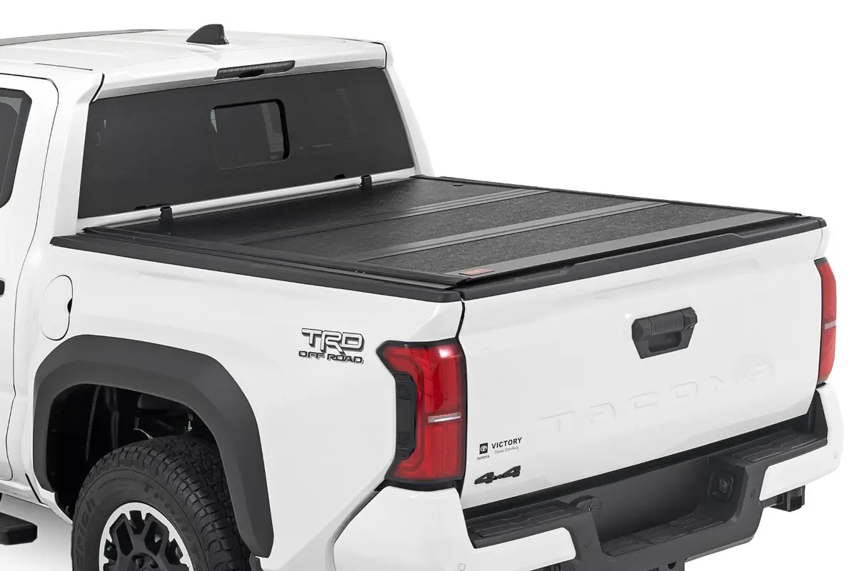 47415551B  -  Hard Low Profile Bed Cover - 5' Bed - Toyota Tacoma 2Wd/4Wd (2024-2025) 1