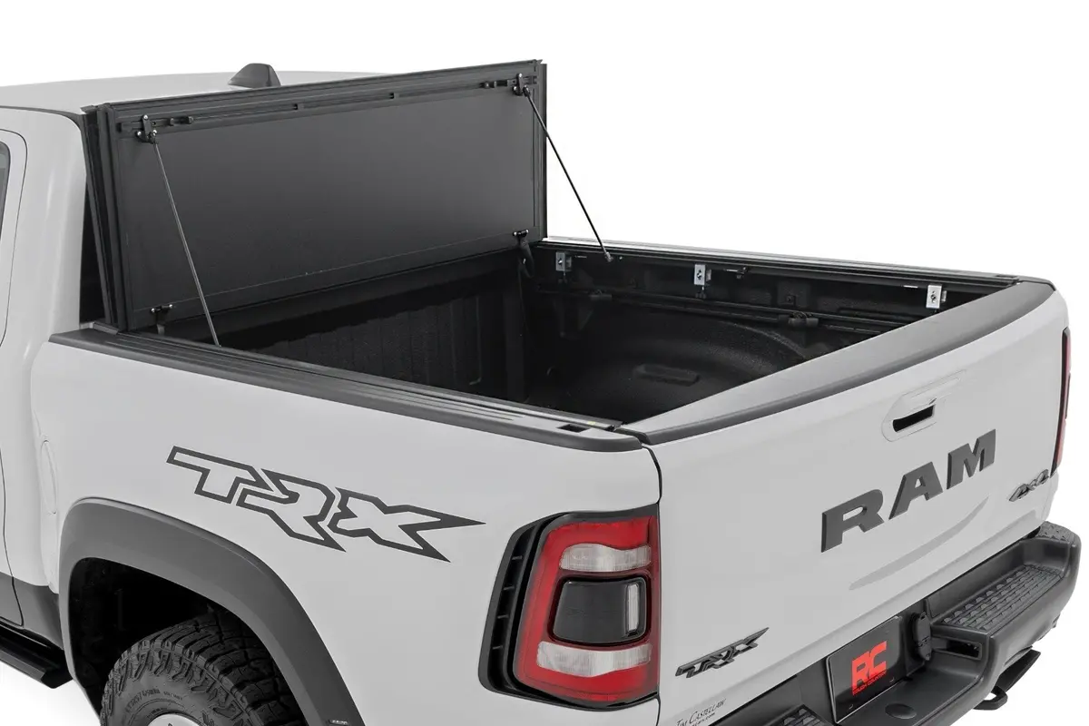 49320650 - Hard Tri-Fold Flip Up Bed Cover - 6'4" - Ram 1500 (19-25)/1500 Trx (21-24) 2