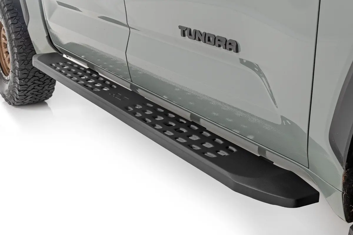 44007  -  Rpt2 Running Board - Crew Cab - Black - Toyota Tundra 2Wd/4Wd (2022-2025) 1