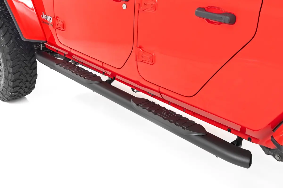 21015  -  Oval Nerf Steps - Black - Jeep Gladiator Jt 4Wd (2020-2025) 1