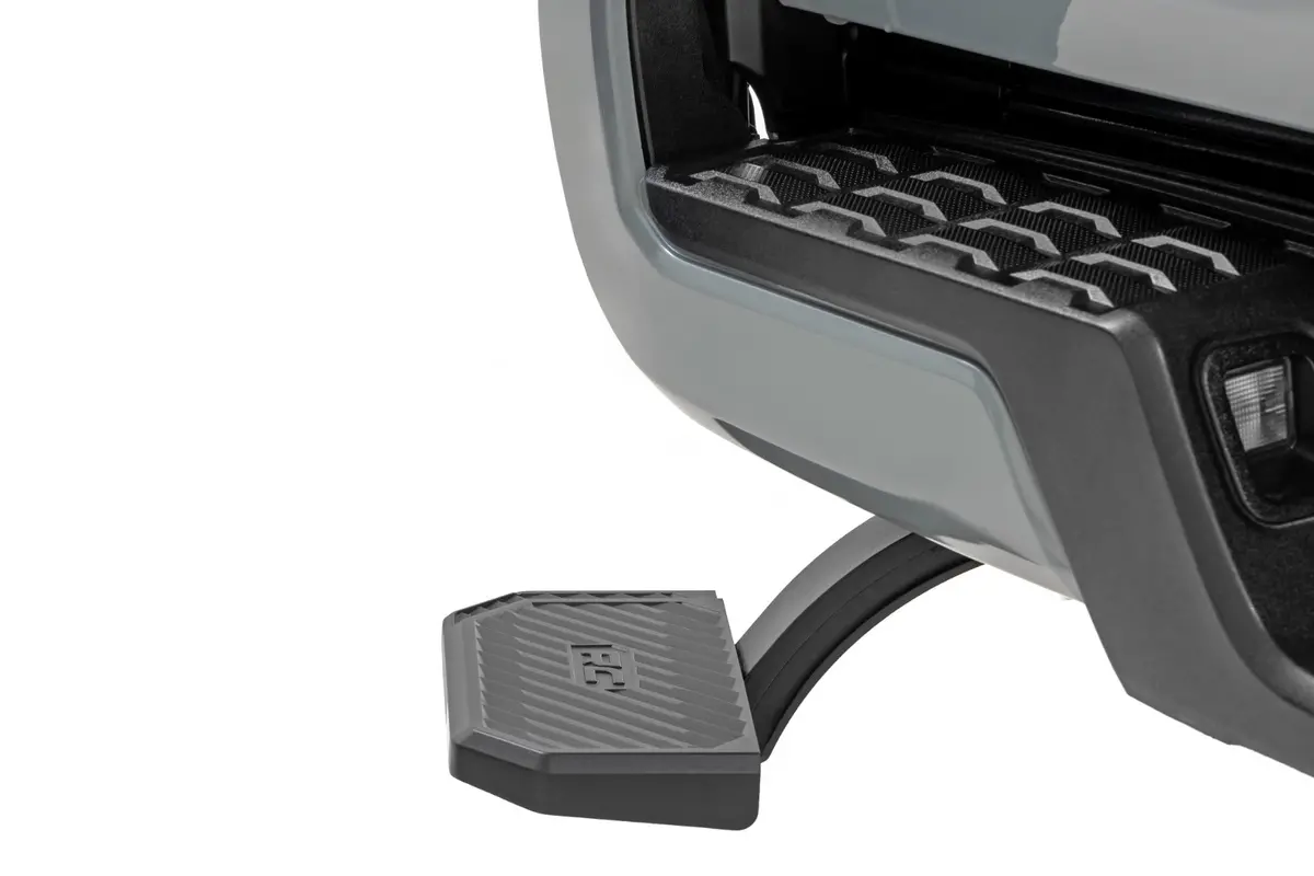 Pw049818  -  Retractable Bed Step - Manual Pull - Toyota Tacoma 2Wd/4Wd (2016-2023) 1