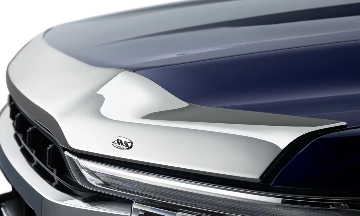 622188  -  Aeroskin Hood Protector - Chrome 1