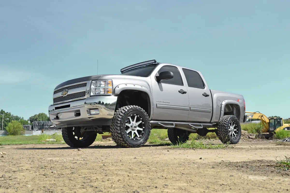 23640  -  6 Inch Lift Kit - M1 Struts/M1 - Chevy/Gmc 1500 4Wd (07-13) 1