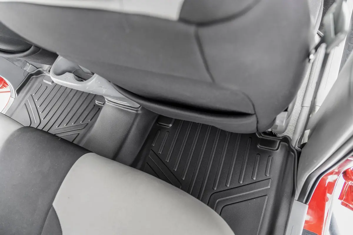 M-75113  -  Floor Mats - Front And Rear - Double Cab - Toyota Tacoma 2Wd/4Wd (2005-2011) 1