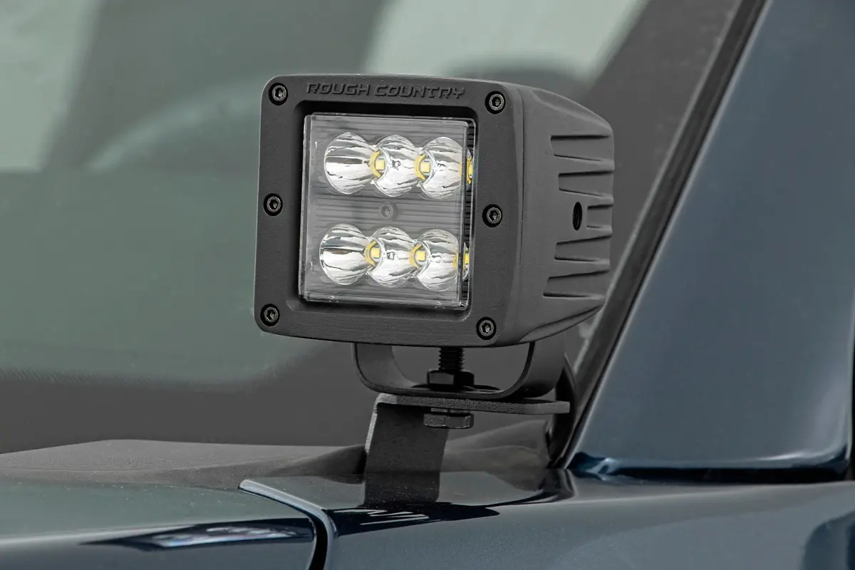 82028 - Auxiliary Light 1
