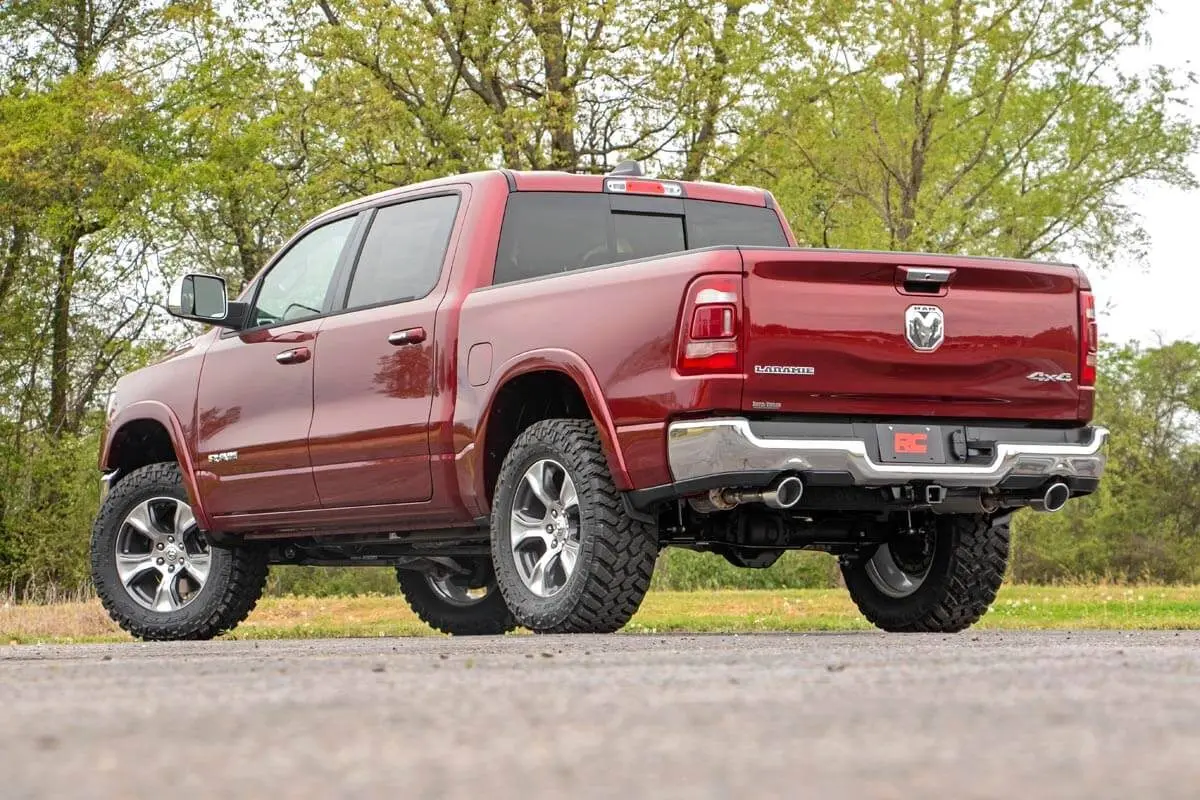 31440Red - 3.5 Inch Lift Kit - M1 Struts/M1 - Ram 1500 2Wd/4Wd (2019-2025) 2