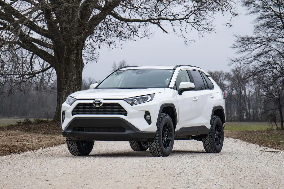 73131 - 2.5 Inch Lift Kit - N3 Struts - Toyota Rav4 2Wd/4Wd (2019-2025) 2