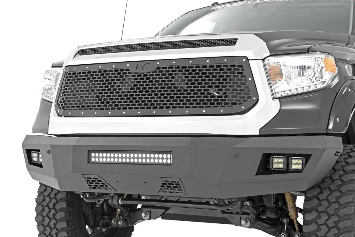 70222  -  Mesh Grille - Toyota Tundra 2Wd/4Wd (2014-2017) 1
