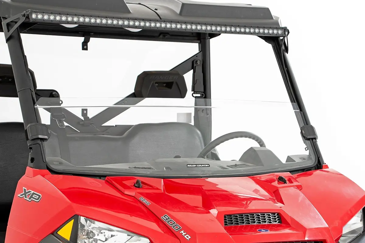 98132011A  -  Half Windshield 1