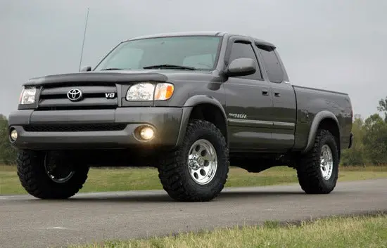 75030  -  2.5 Inch Lift Kit - Toyota Tundra 2Wd/4Wd (2000-2006) 1