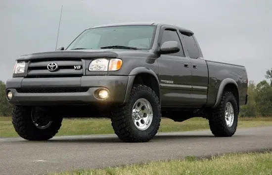 75031  -  2.5 Inch Lift Kit - N3 Struts - Toyota Tundra 4Wd (2000-2006) 1