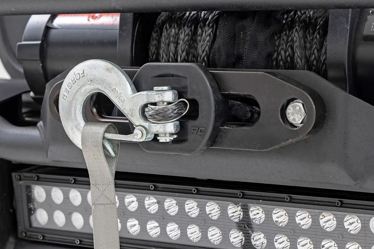 Rs186  -  Winch Hook Isolator - Synthetic Ropes 1
