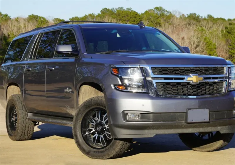 Superlift 3.5-Inch Lift Kit For 2015–2019 Chevy Tahoe & Gmc Yukon 4Wd – Aluminum And Oem-Style Steel Control Arms 1