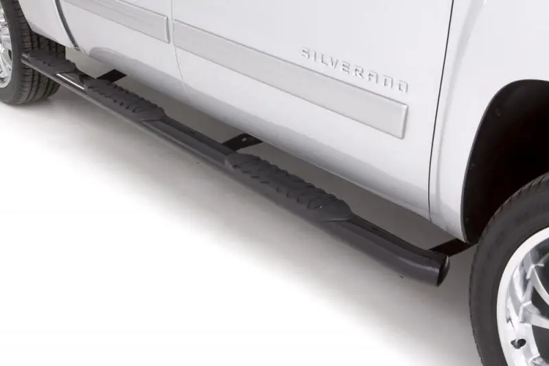 Lund 09-17 Dodge Ram 1500 Quad Cab (6.5Ft. Bed) 5In. Oval Wtw Steel Nerf Bars - Black 1